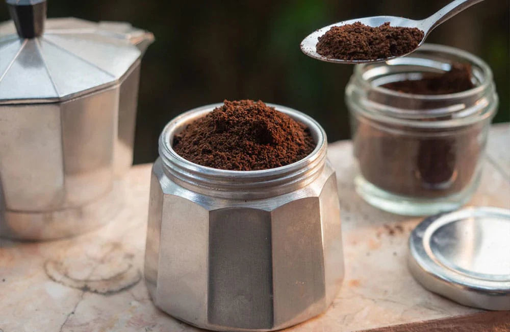 Grano vs Molido: Cómo elegir y sacar el máximo provecho al café en Café Santa Beatriz